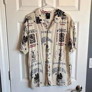 Disney Box Lunch Pirates of the Caribbean Men’s Button Down Shirt